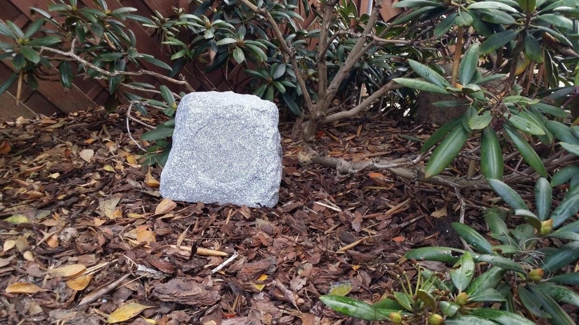 Gartenlautsprecher stein Gartenlautsprecher stein