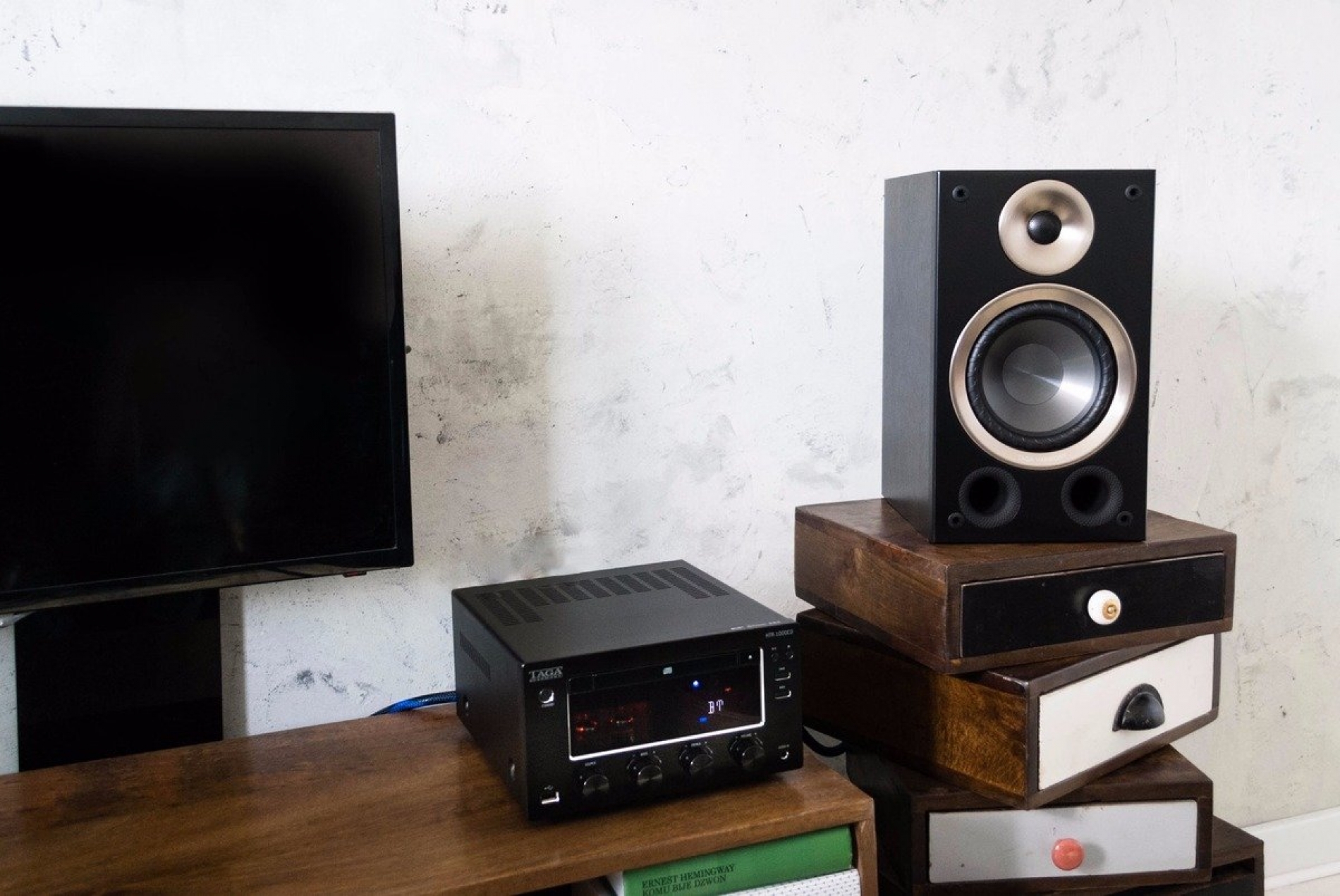 Taga Stereo System Röhrenverstärker DAB+ HTR1000CD